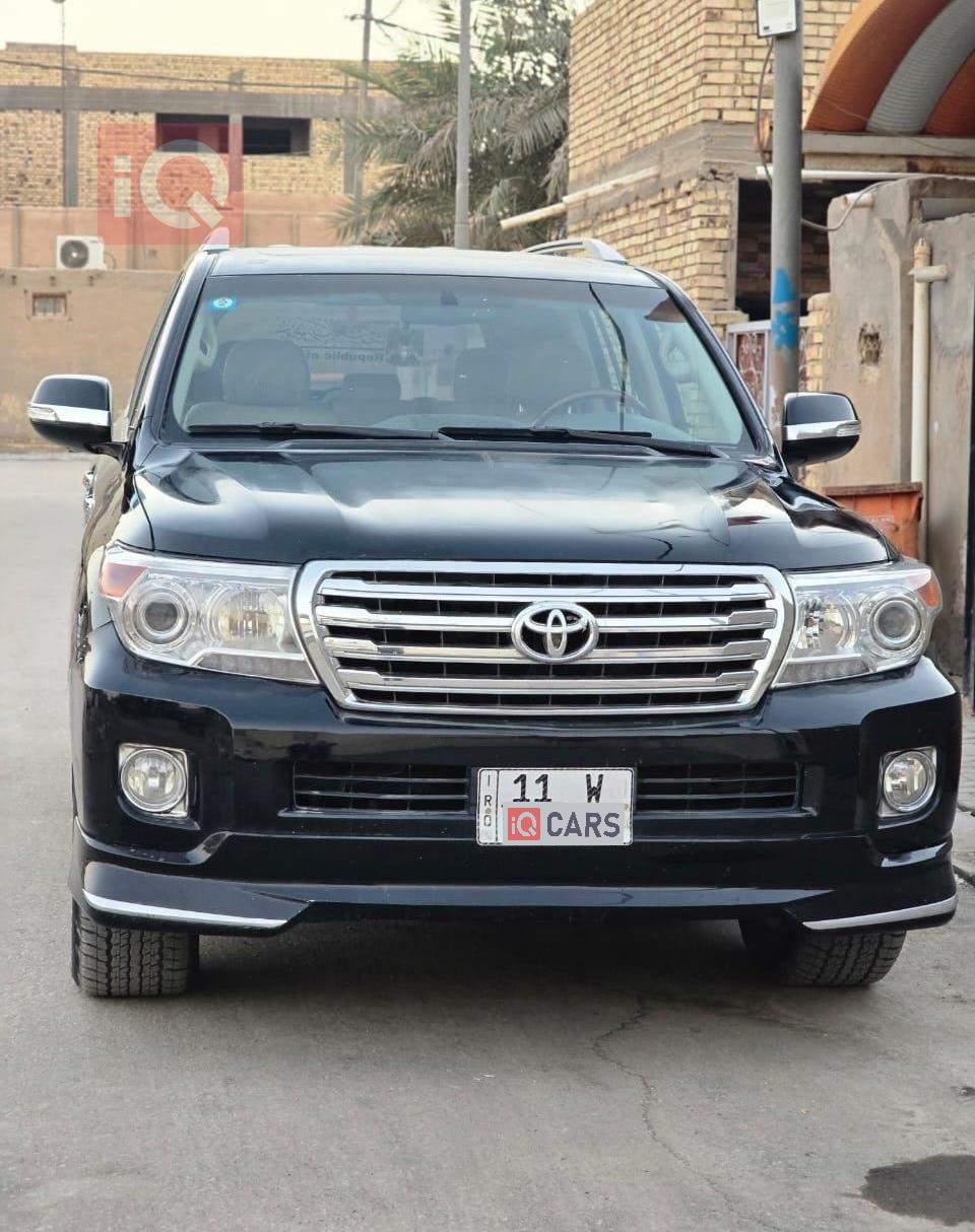 تويوتا لاندكروزر